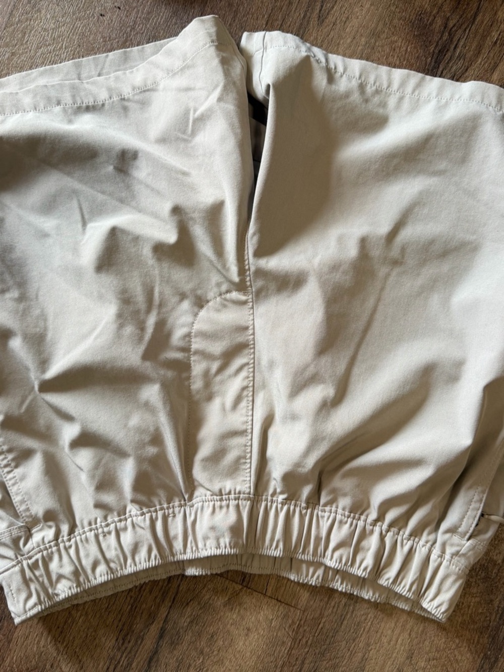Hollister Cream Elastic-Waist Cropped Top